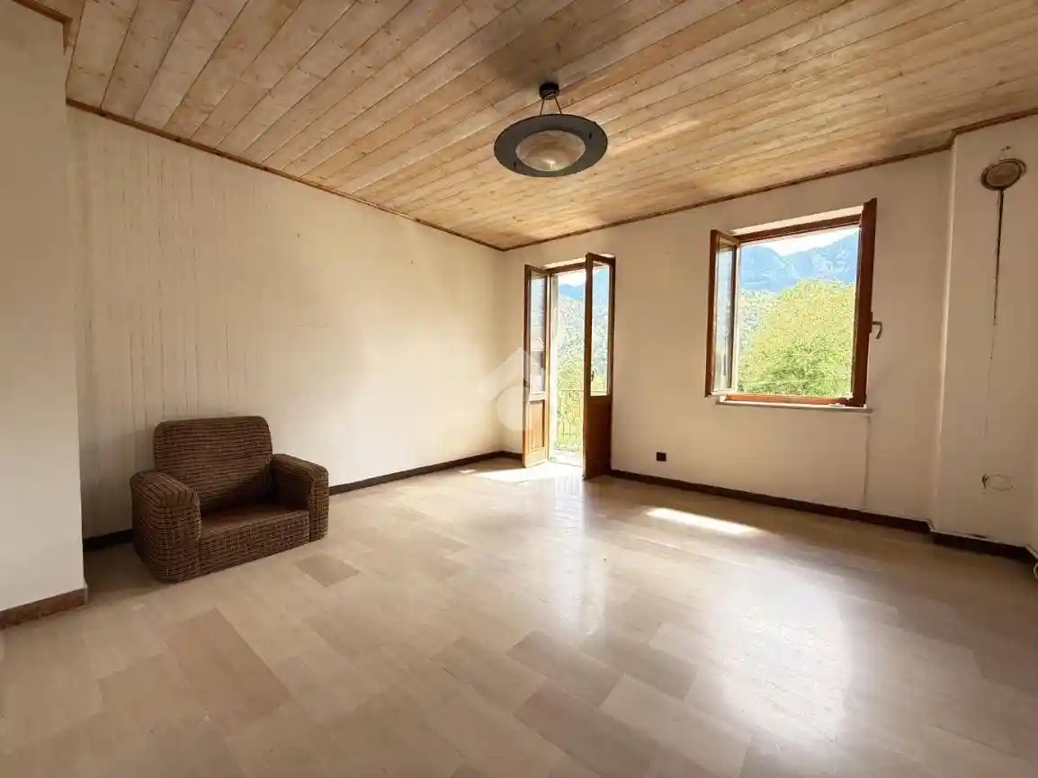 Trilocale via Ambiesta 11, Chiaicis, Verzegnis - foto 2