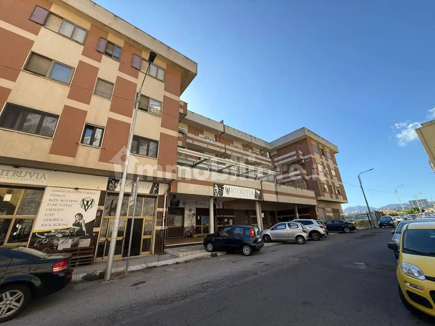 Quadrilocale via Carlo V 106, Centro Storico, Catanzaro - foto 2