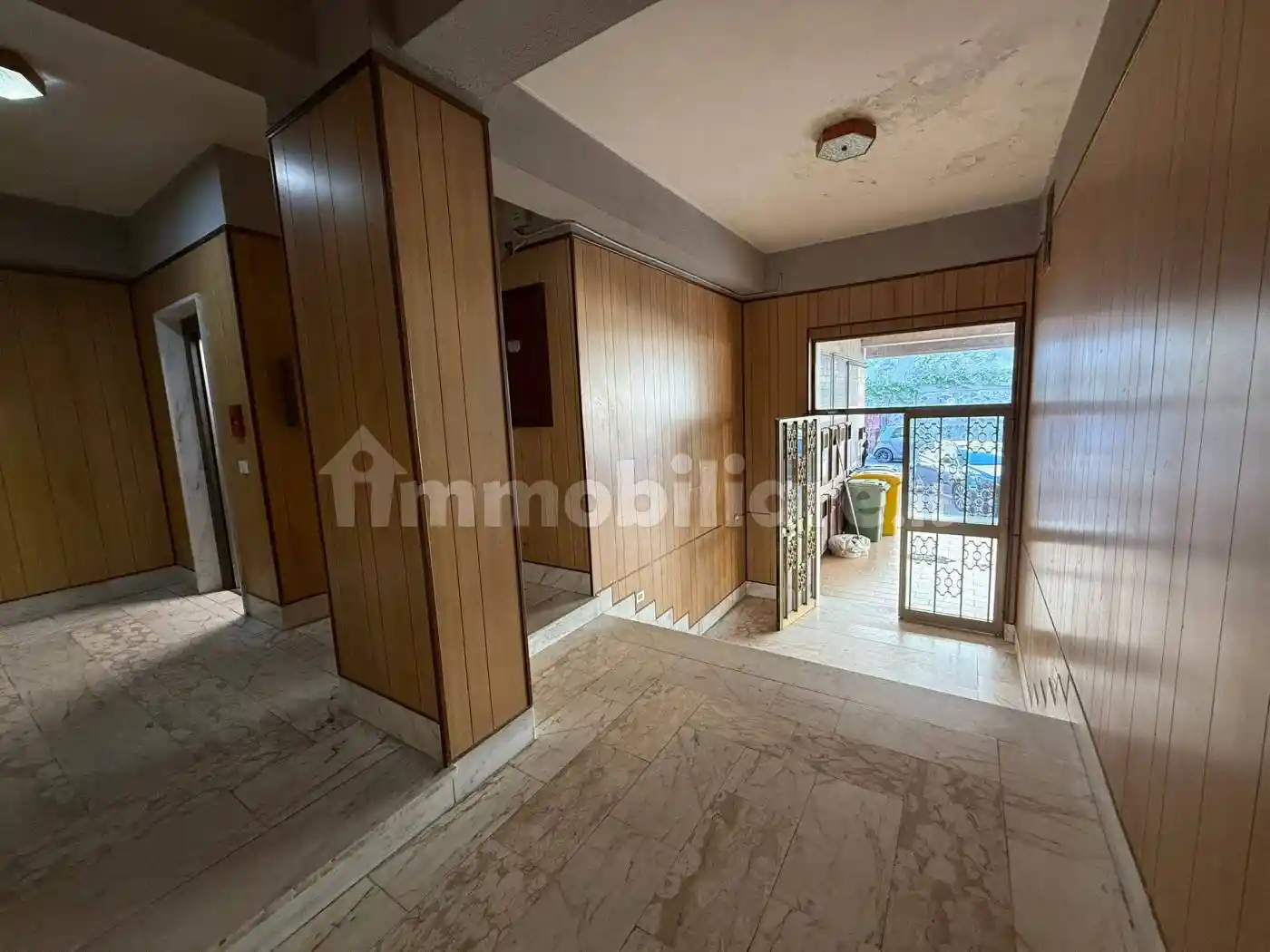 Quadrilocale via Carlo V 106, Centro Storico, Catanzaro - foto 4