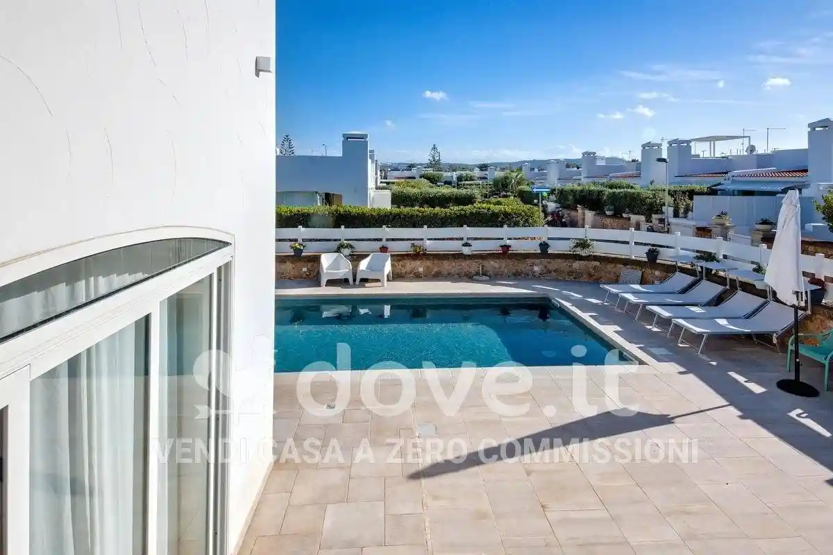 Villa unifamiliare contrada villanova villaggio mare blu 2 snc, Ostuni Costa, Ostuni - foto 2