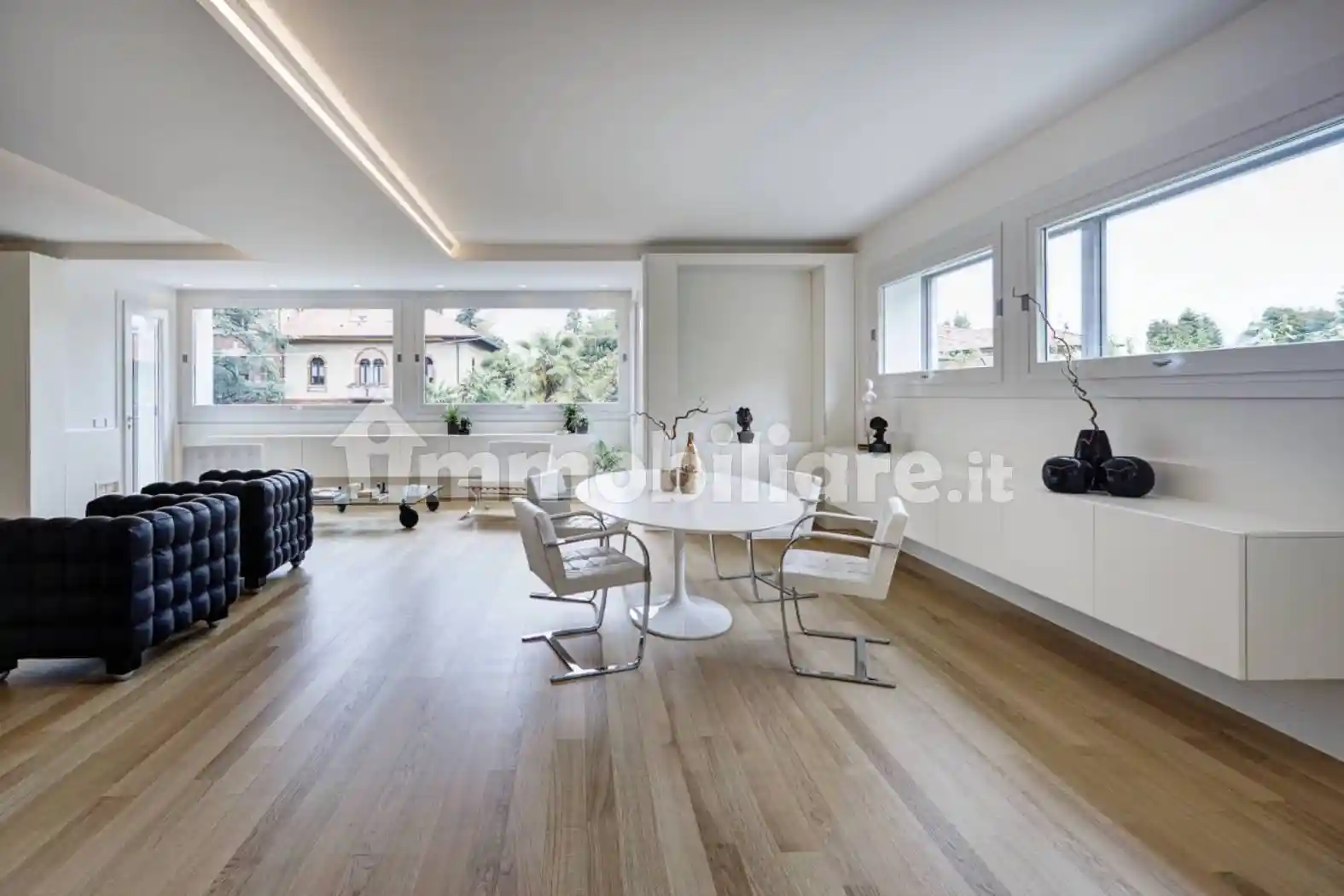 Villa unifamiliare via Nazario Sauro 10, Casbeno, Varese - foto 3