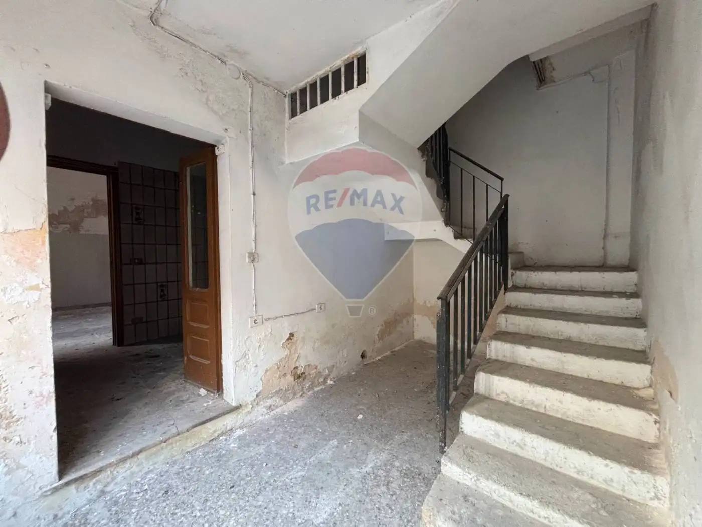 Terratetto unifamiliare via Armando Diaz 5, Campi Salentina - foto 4