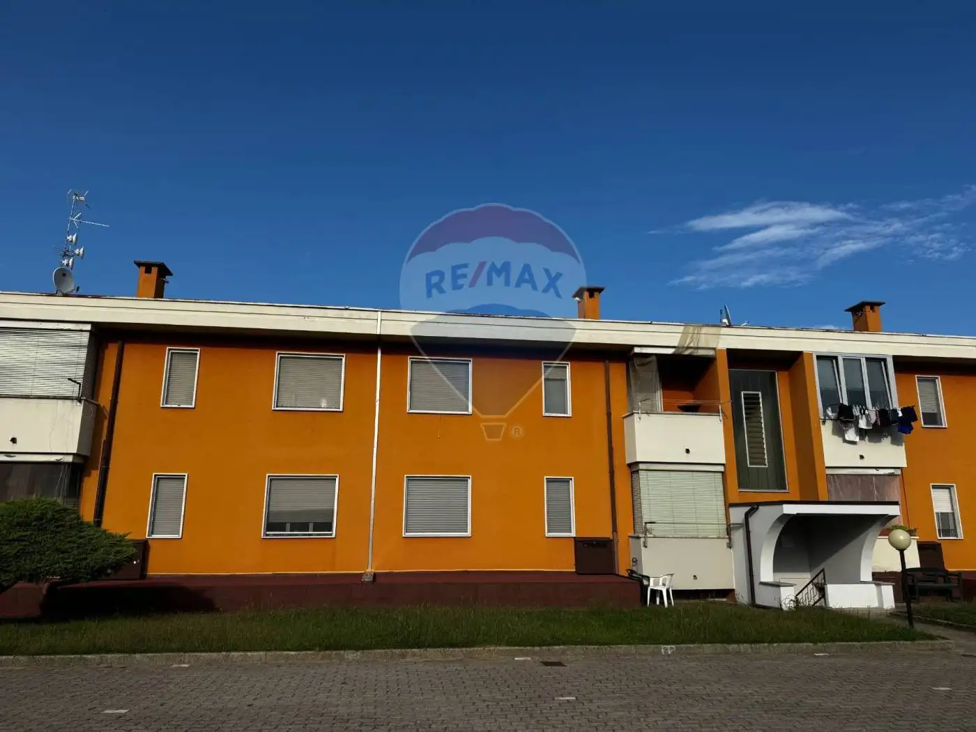 Appartamento in vendita a Momo