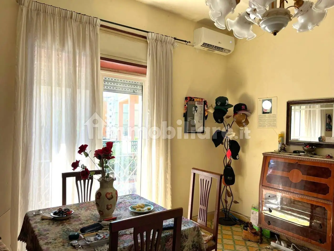 Appartamento in vendita a Napoli