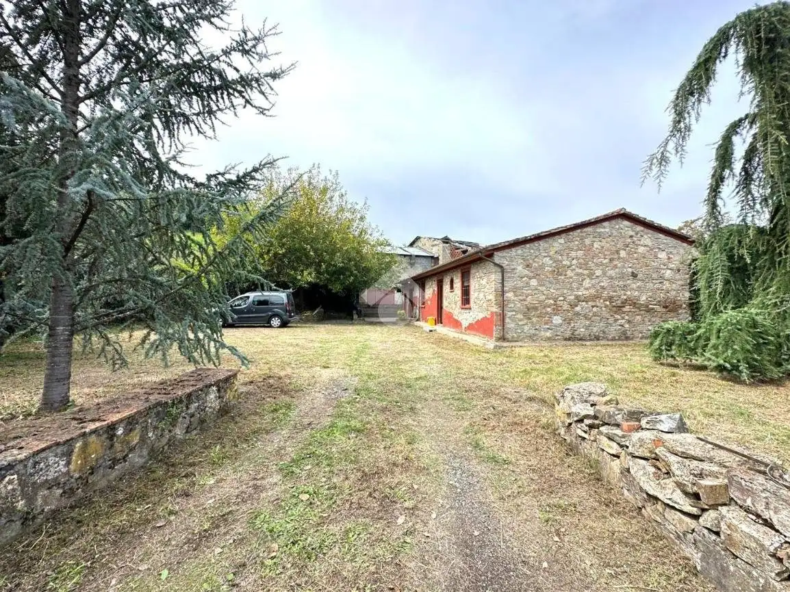 Rustico - Casale in vendita a Pistoia