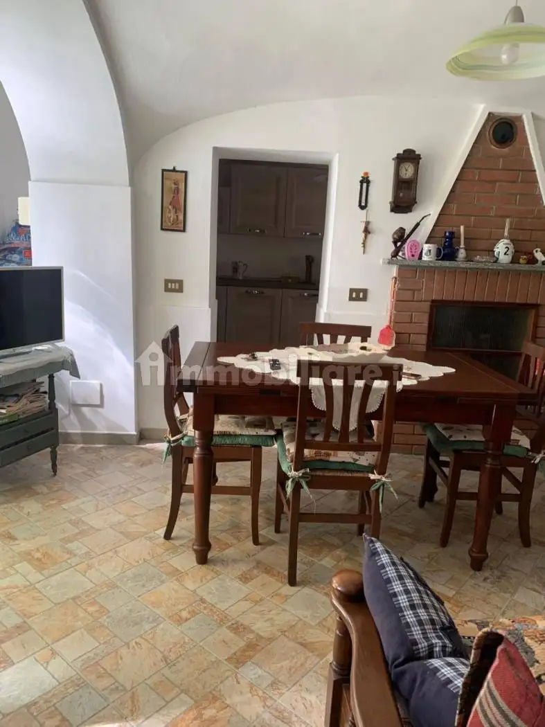 Terratetto unifamiliare via Giuseppe Garibaldi 13, Borgo d'Ale - foto 3