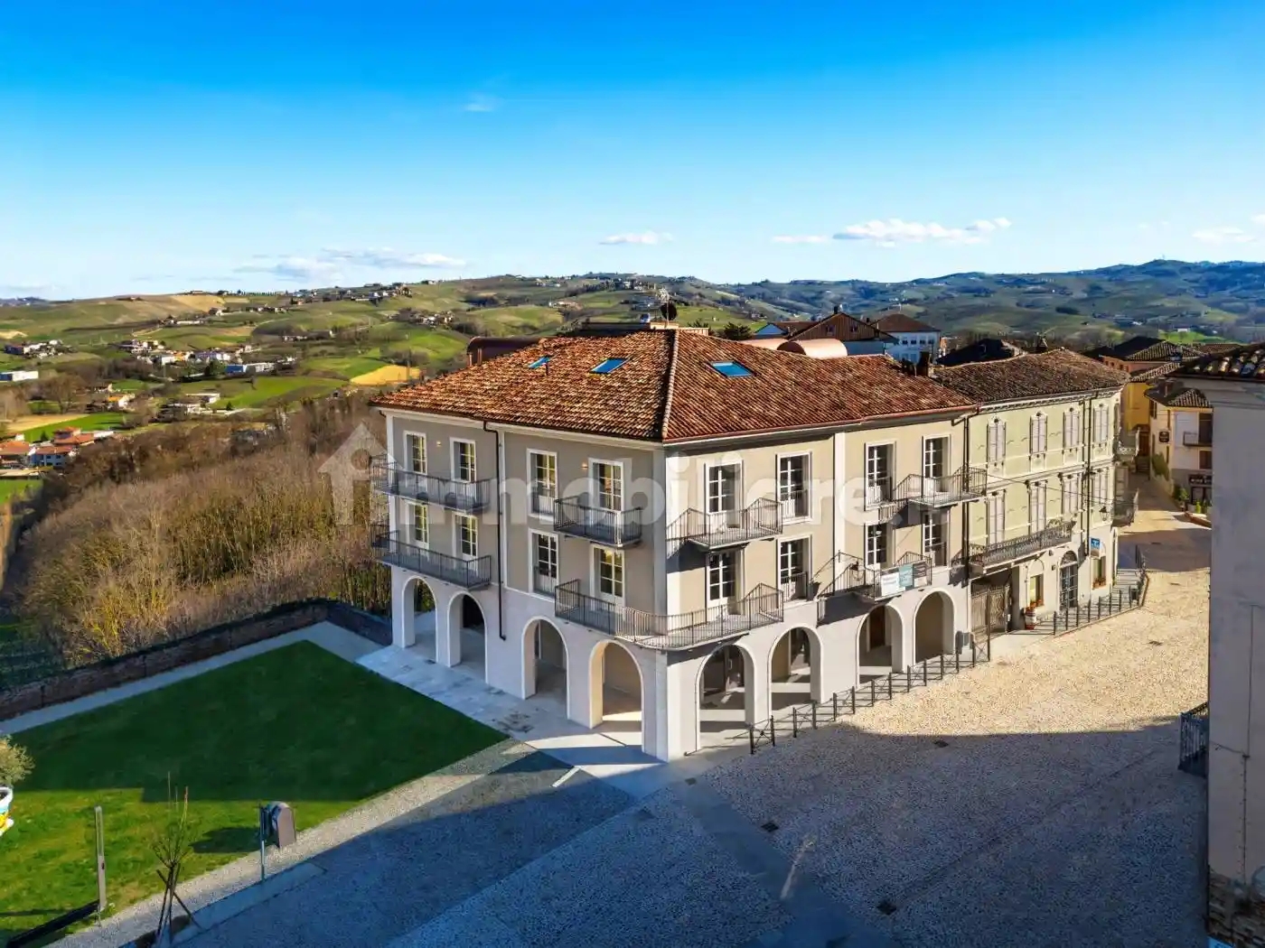 Appartamento in vendita a Castagnole delle Lanze