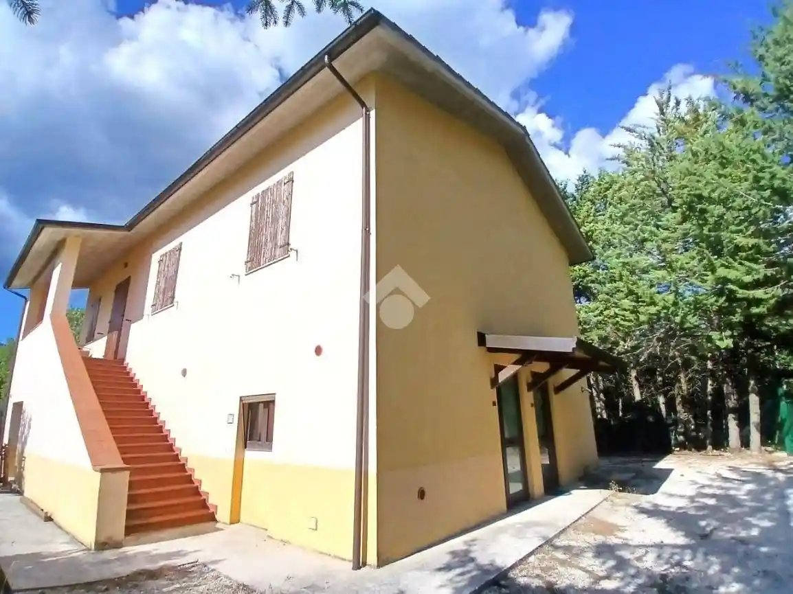 Casa indipendente in vendita a Gubbio