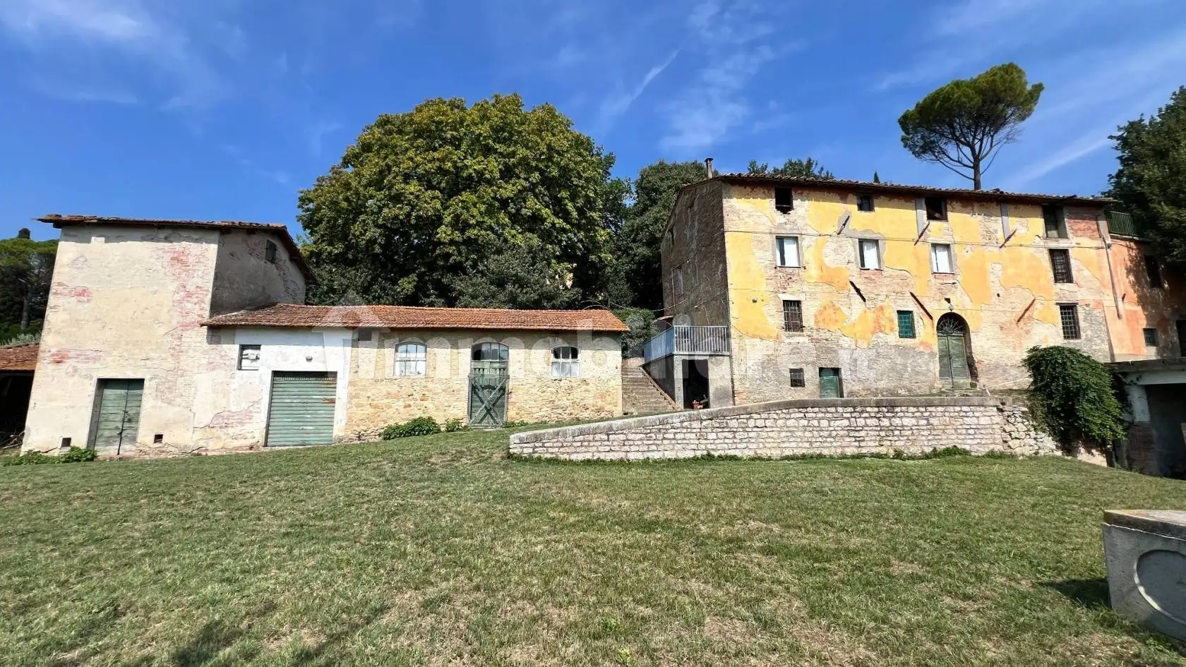 Rustico - Casale in vendita a Perugia
