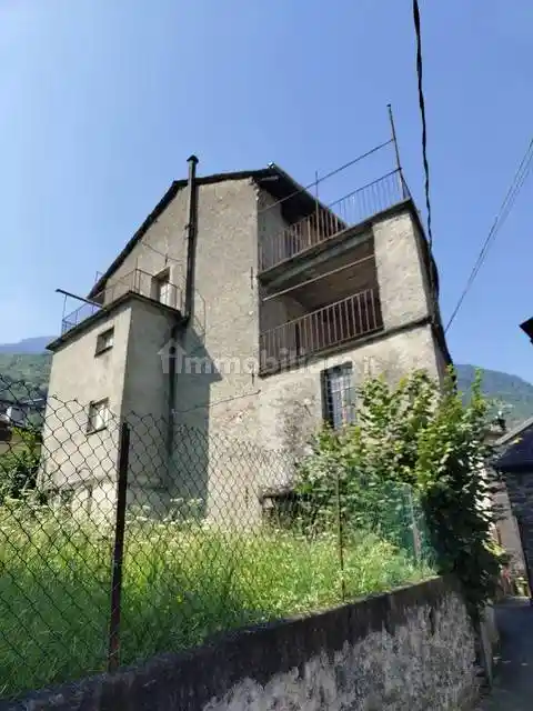 Rustico - Casale in vendita a Talamona