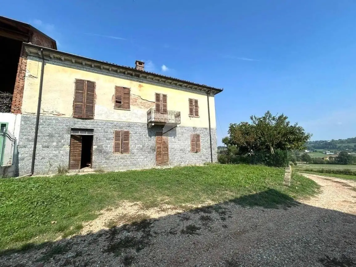 Casa indipendente in vendita a Castell'Alfero
