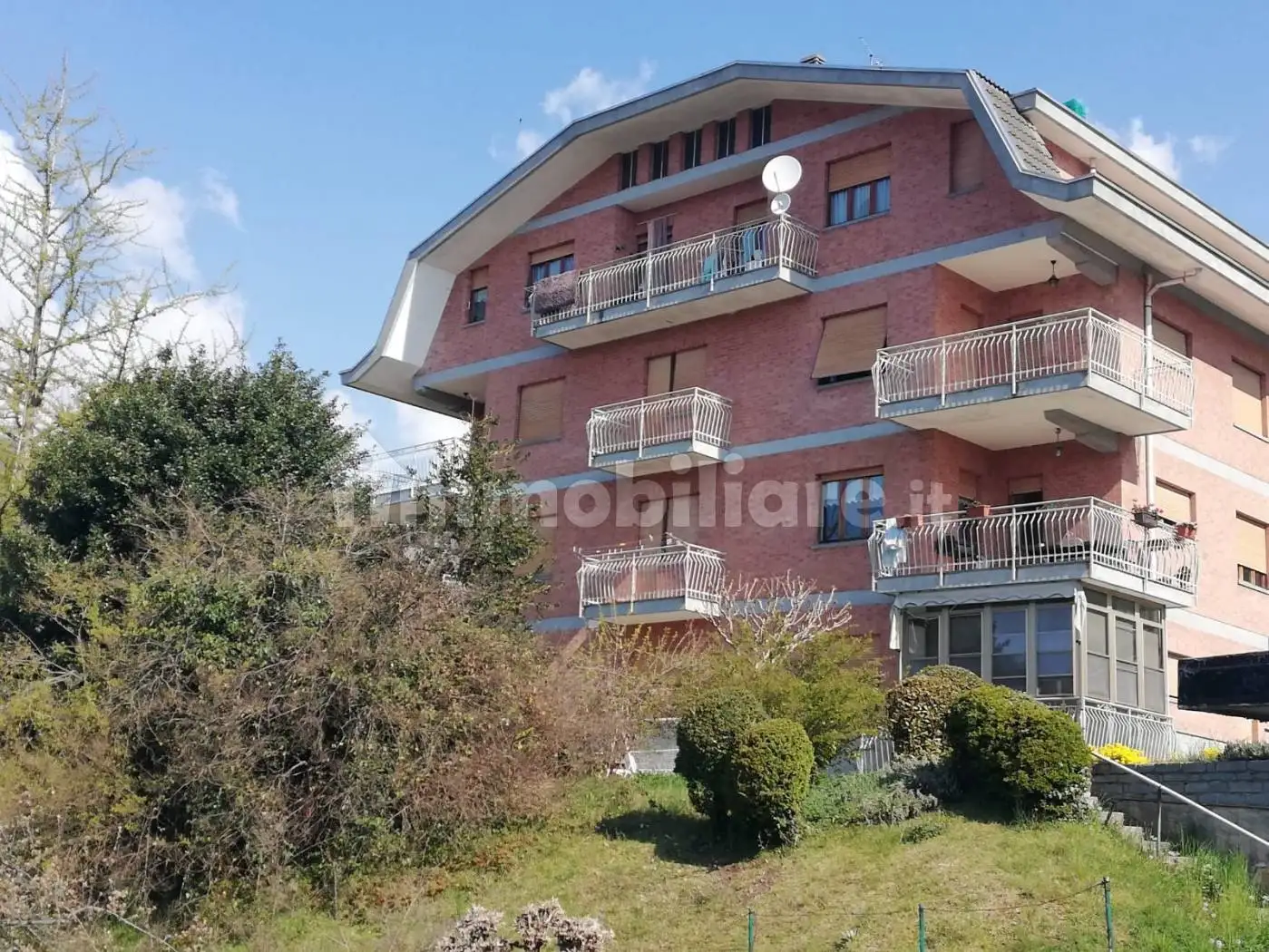 Palazzo - Edificio in Vendita - foto 2