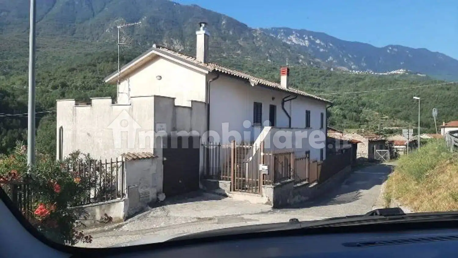 Villa in vendita a San Vincenzo Valle Roveto