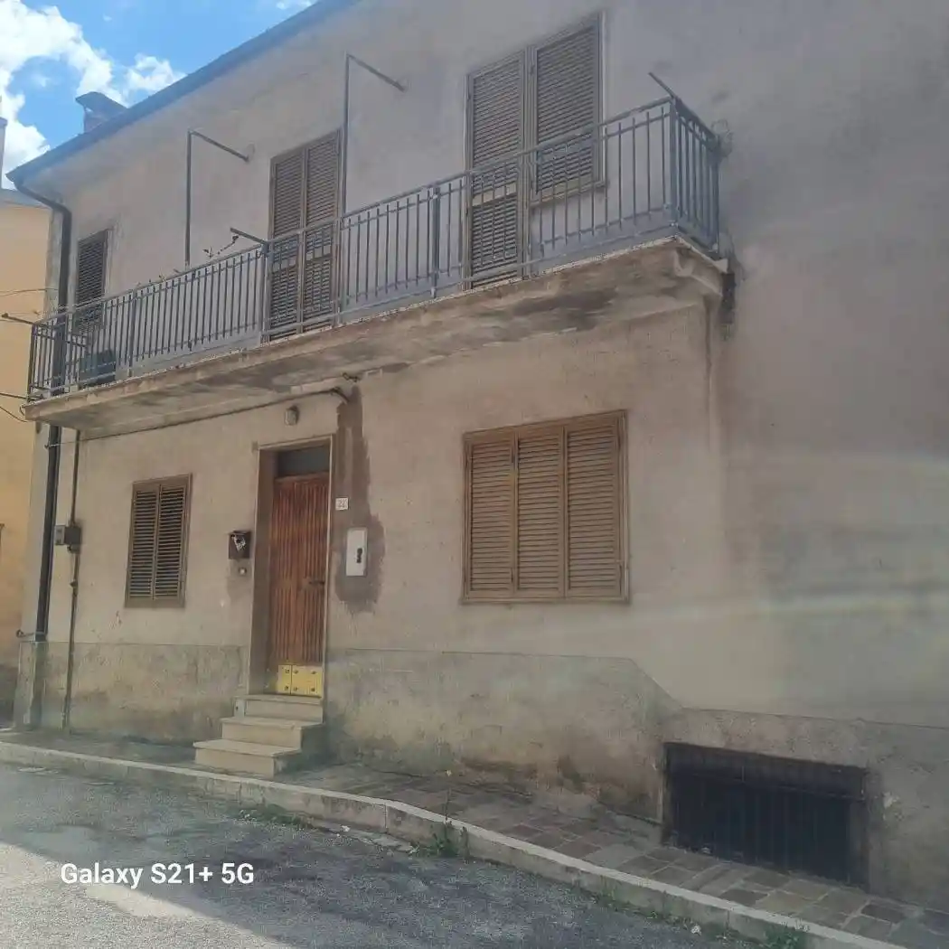 Casa indipendente in vendita a Celano