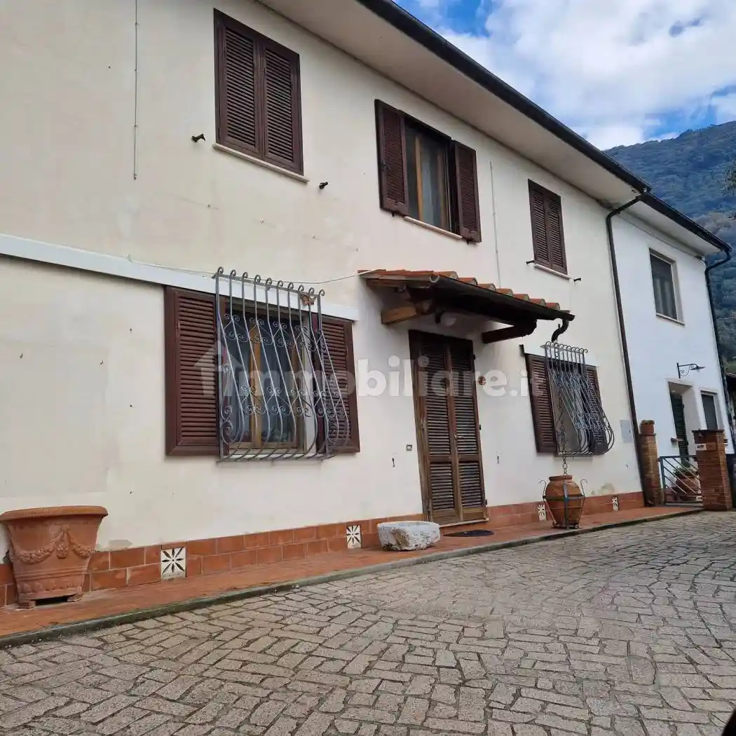 Villa unifamiliare via Statale Abetone San Giuliano Terme, 61, San Giuliano Terme Paese, San Giuliano Terme - foto 2