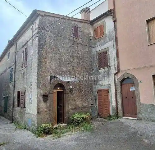 Villa in vendita a Castel del Piano