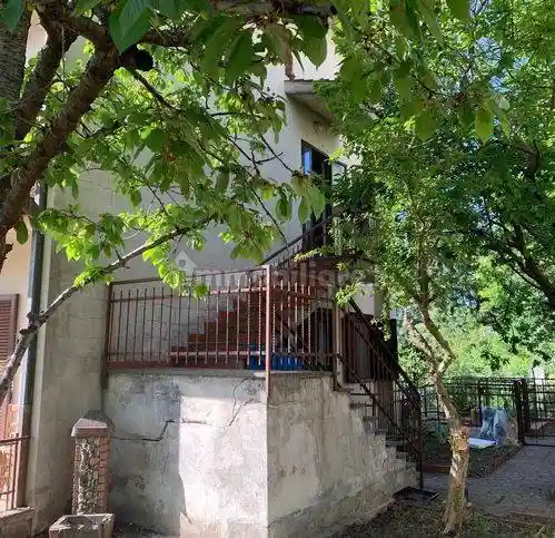 Appartamento in vendita a Castel del Piano