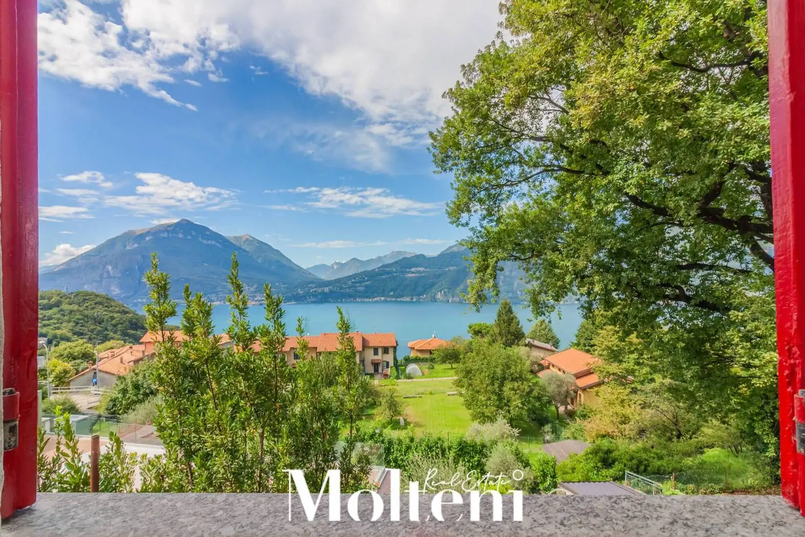 Villa in vendita a Perledo