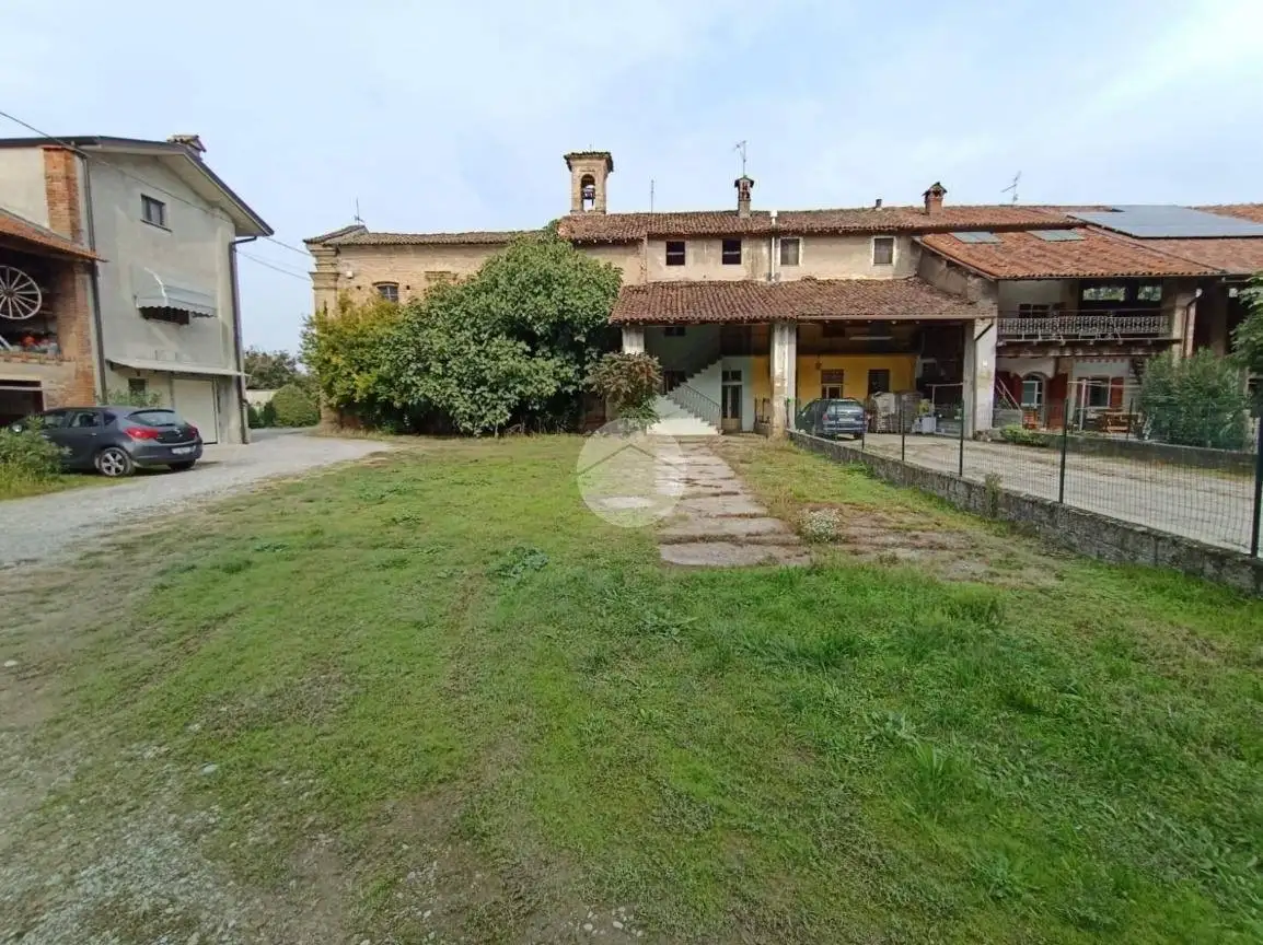 Rustico - Casale in vendita a Camisano