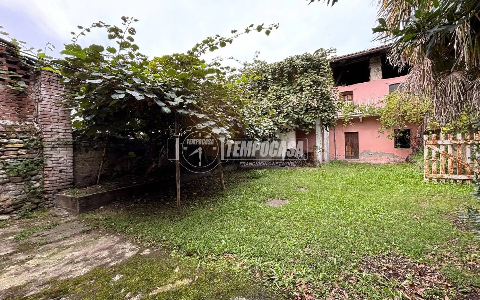 Rustico - Casale in vendita a Maglione