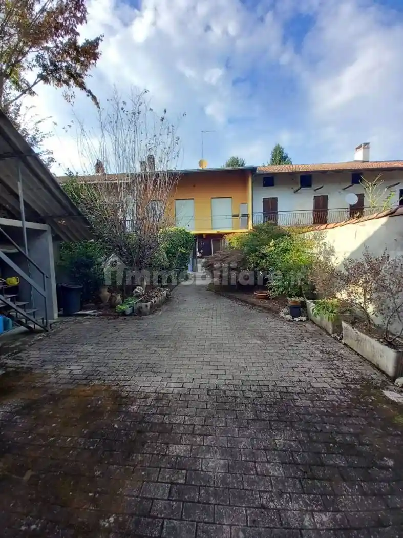 Rustico - Casale in vendita a Vische