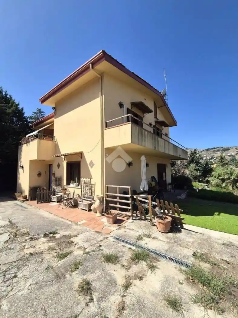 Villa in vendita a Monreale
