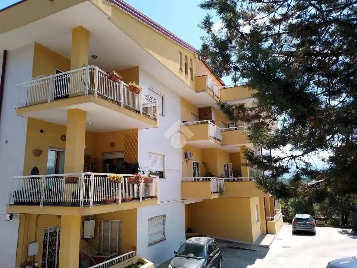 Quadrilocale viale della Resistenza 132, Andreotta, Castrolibero - foto 2