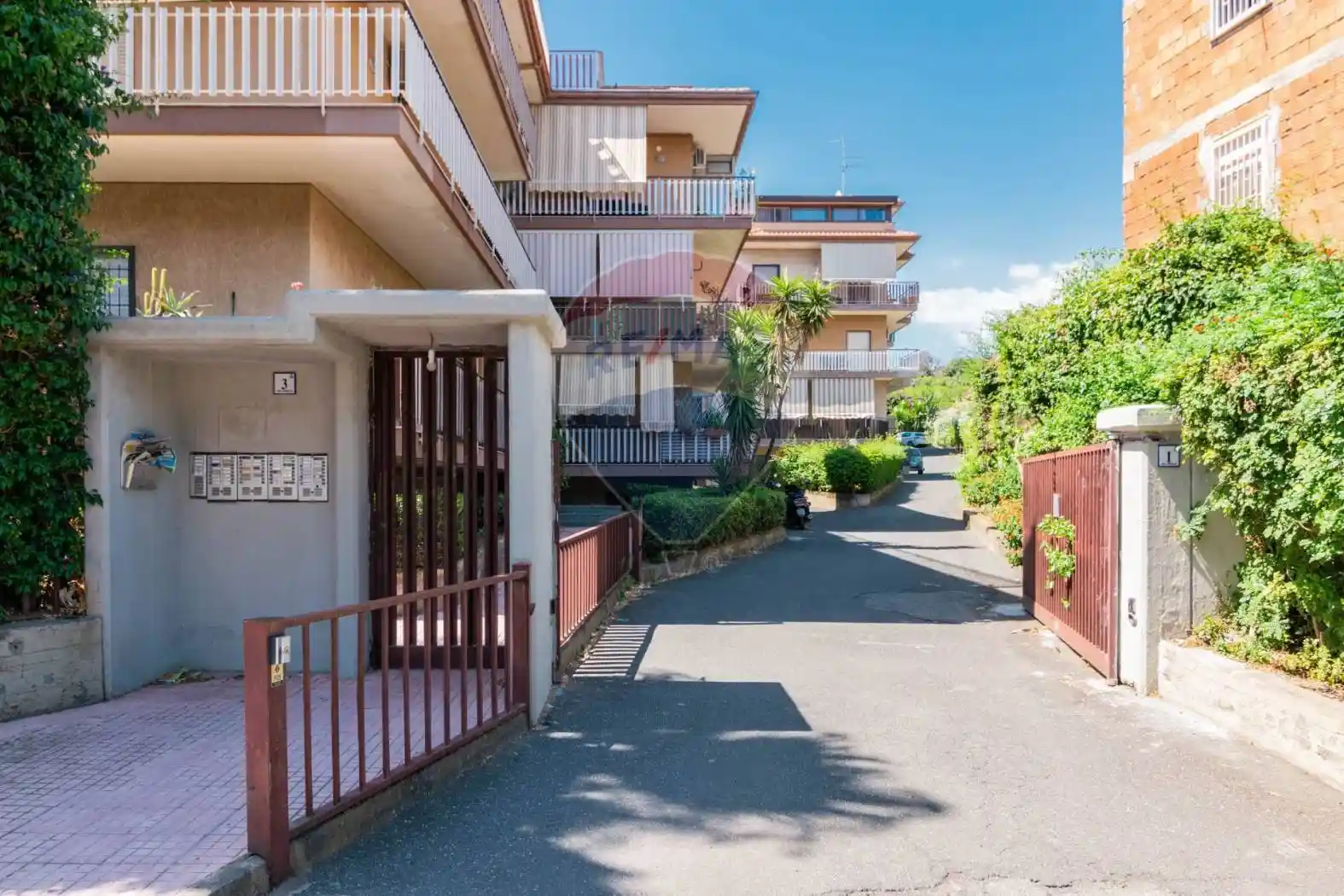 Appartamento in vendita a Aci Catena