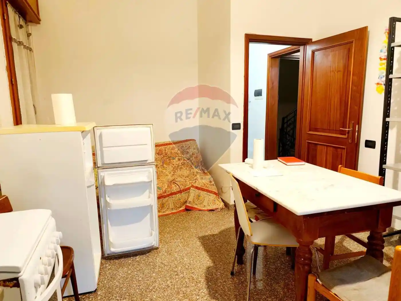 Trilocale buono stato, primo piano, Via Pomposa, Ferrara - foto 2