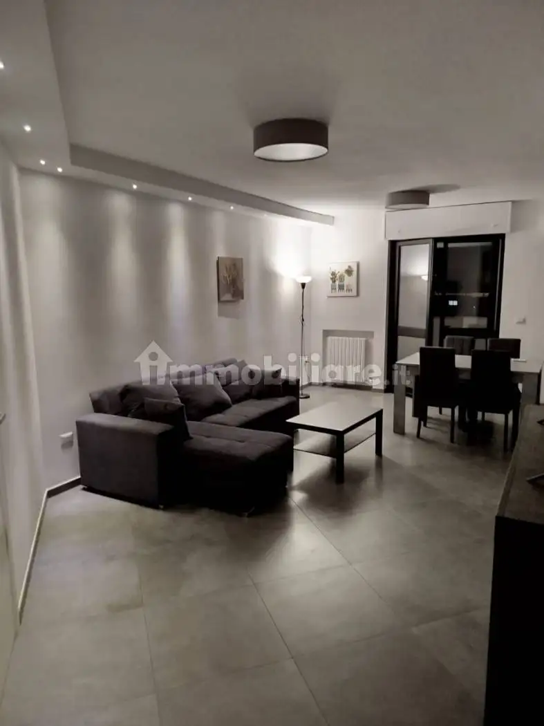 Appartamento in affitto a Brindisi