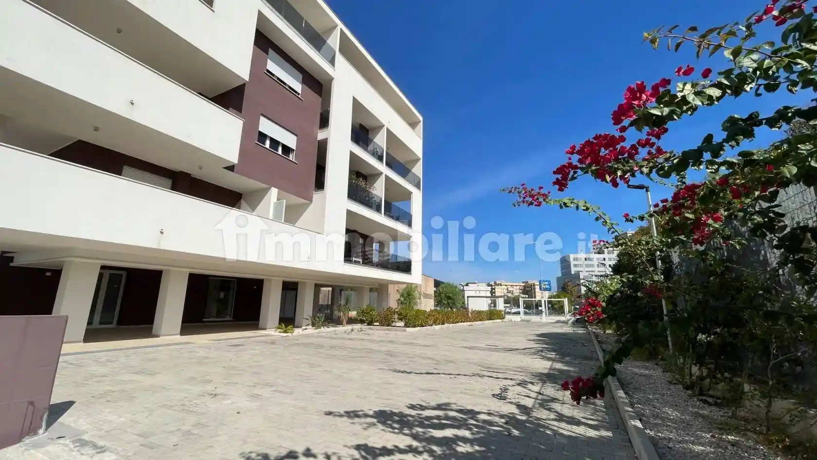 Trilocale via Gaetano Santomauro 51, Mungivacca, Bari - foto 2