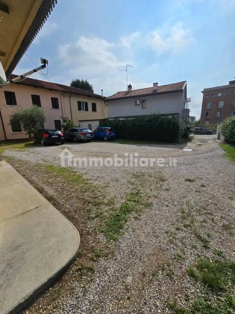 Quadrilocale via Umago 20, Viale Trieste, Udine - foto 5