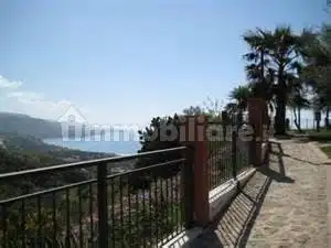Villa in vendita a Zambrone