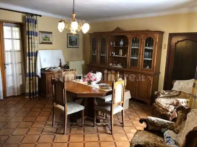 Villa plurifamiliare via Savigliano 11, Costiglione Saluzzo, Costigliole Saluzzo - foto 3