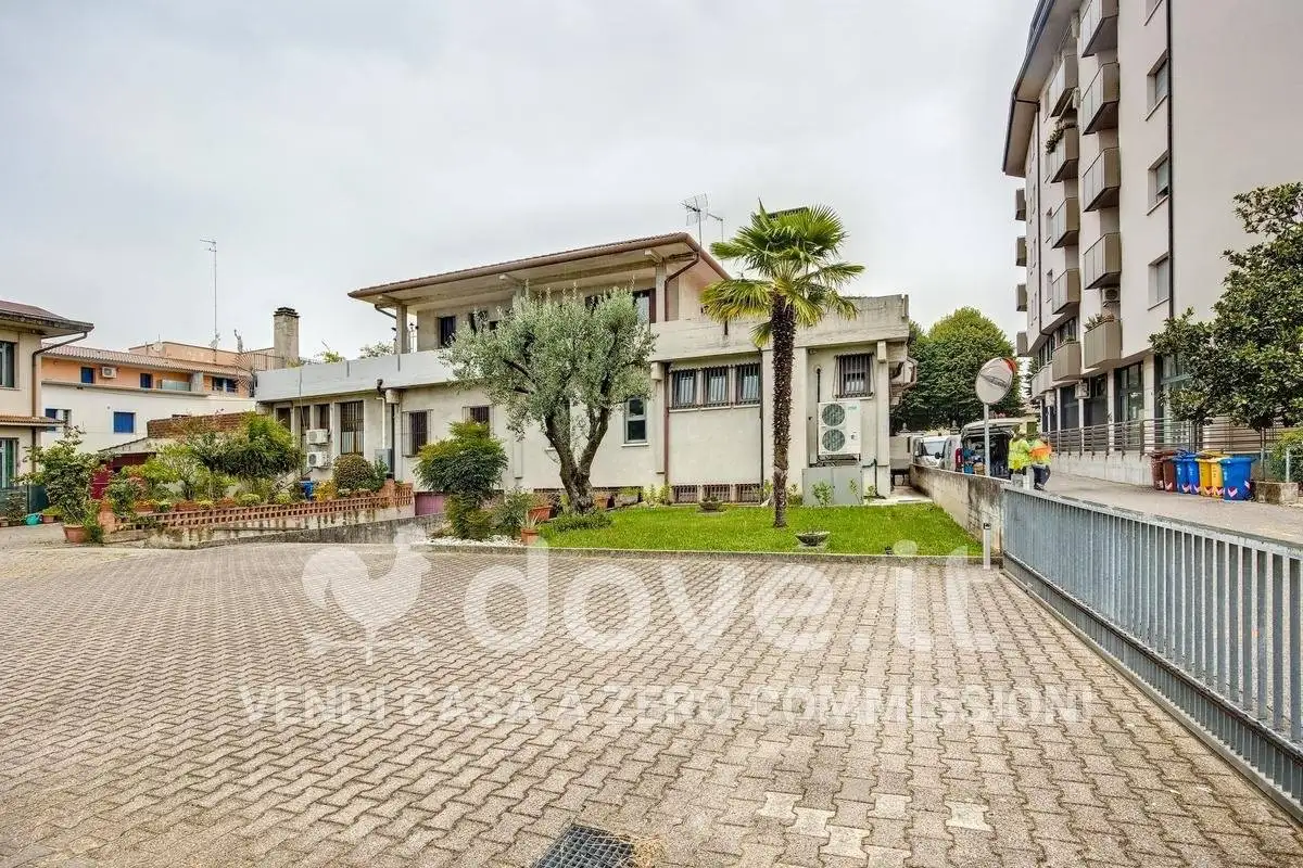 Villetta a schiera in vendita a Caerano di San Marco