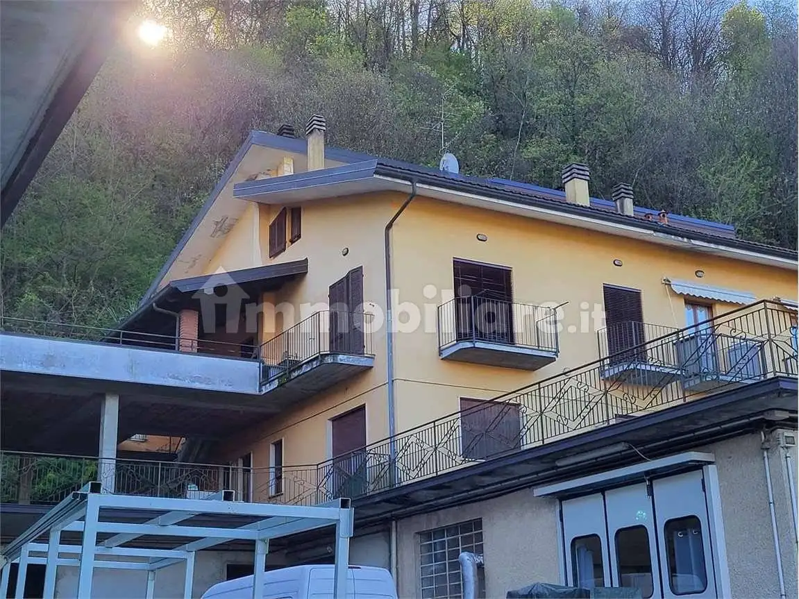 Appartamento in vendita a Orta San Giulio