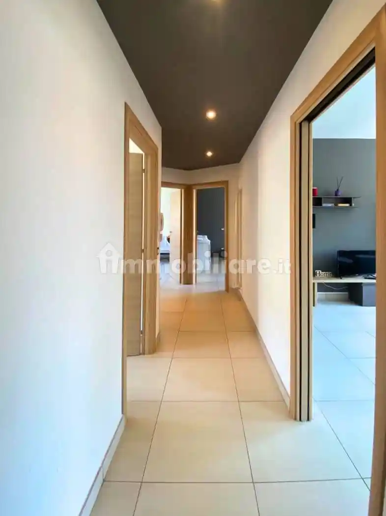 Appartamento corso Vittorio Emanuele III 1, Centro, Vibo Valentia - foto 2