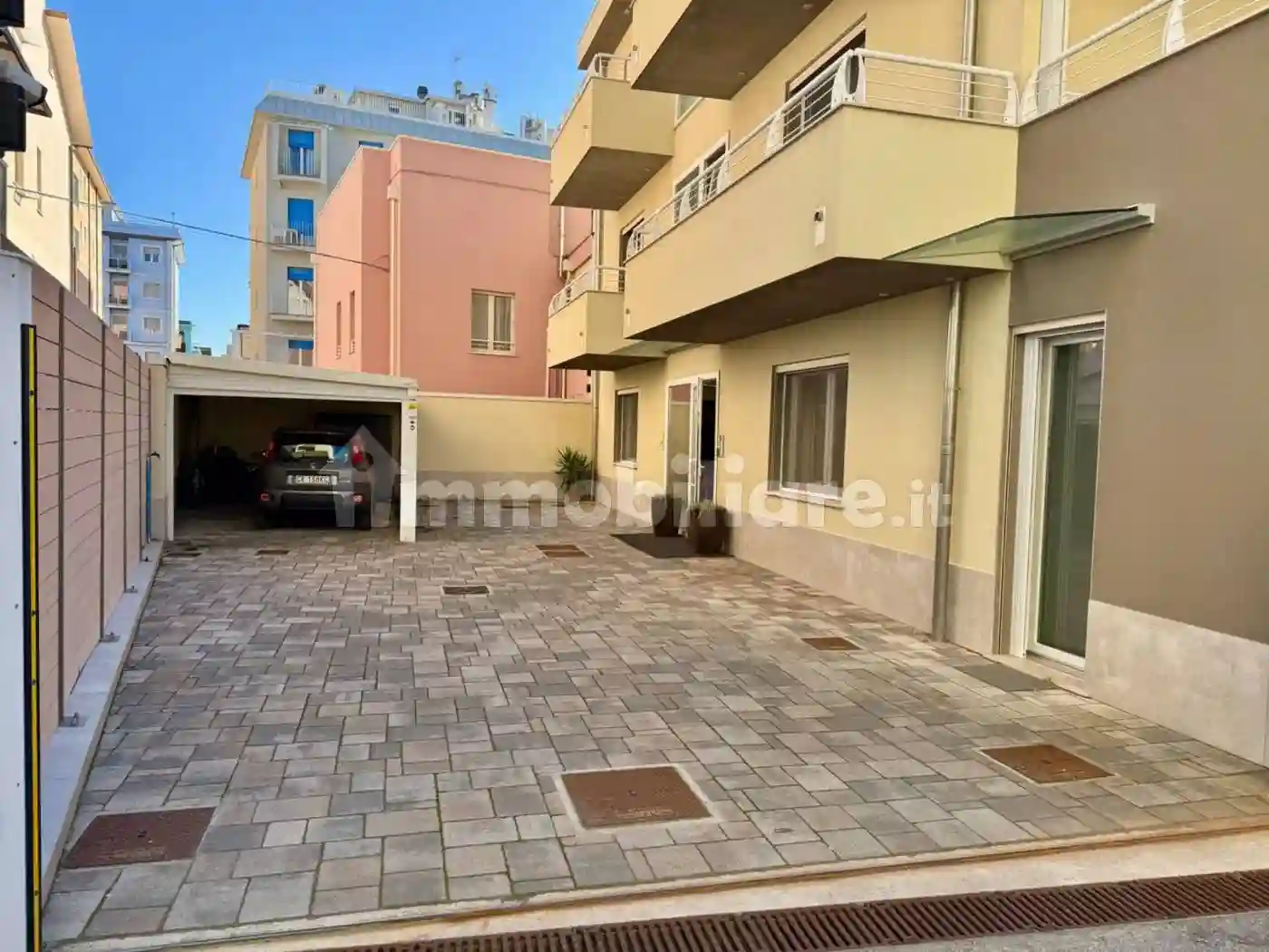 Palazzo - Edificio - foto 2