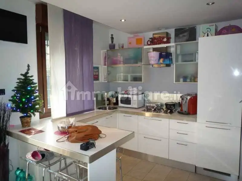 Appartamento in vendita a Bologna