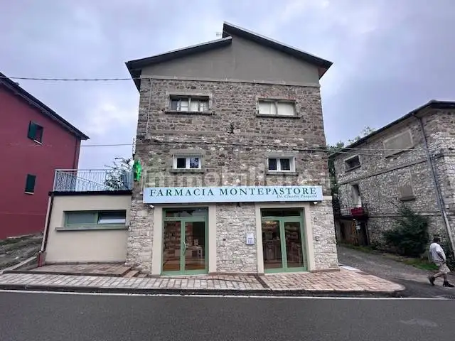 Casa indipendente in vendita a Monte San Pietro