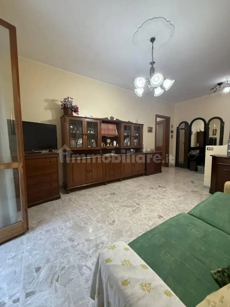 Quadrilocale buono stato, primo piano, Zona 167 - Parco degli Ulivi, Barletta - foto 2