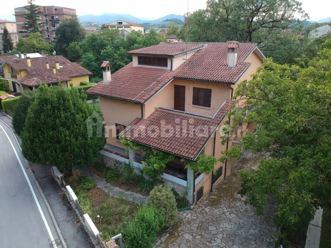 Villa unifamiliare via Cesare Battisti 18, Centro, Cerreto d'Esi