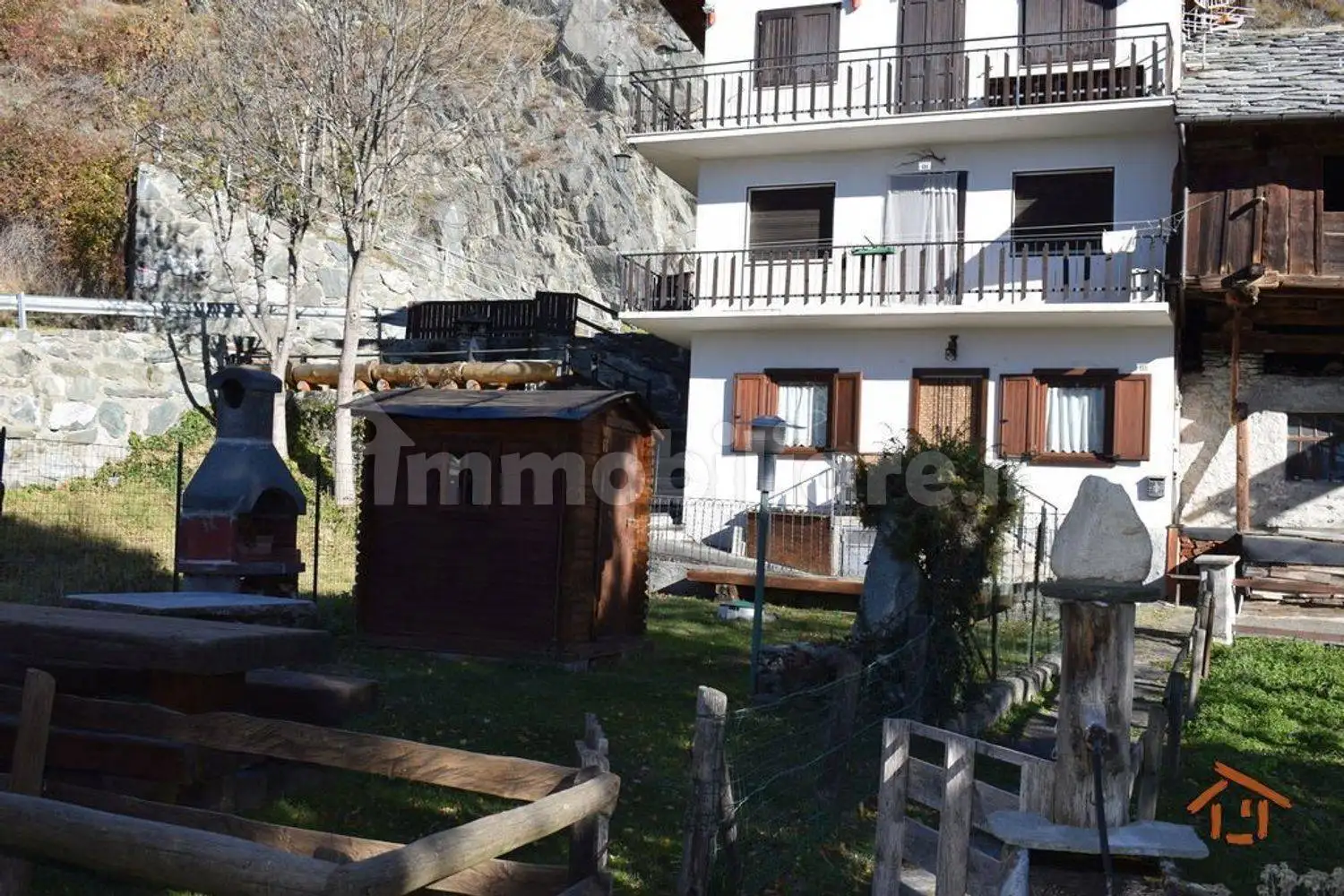 Bilocale Comunale Curien Graines, 132, Graines Italia 132, Brusson - foto 2