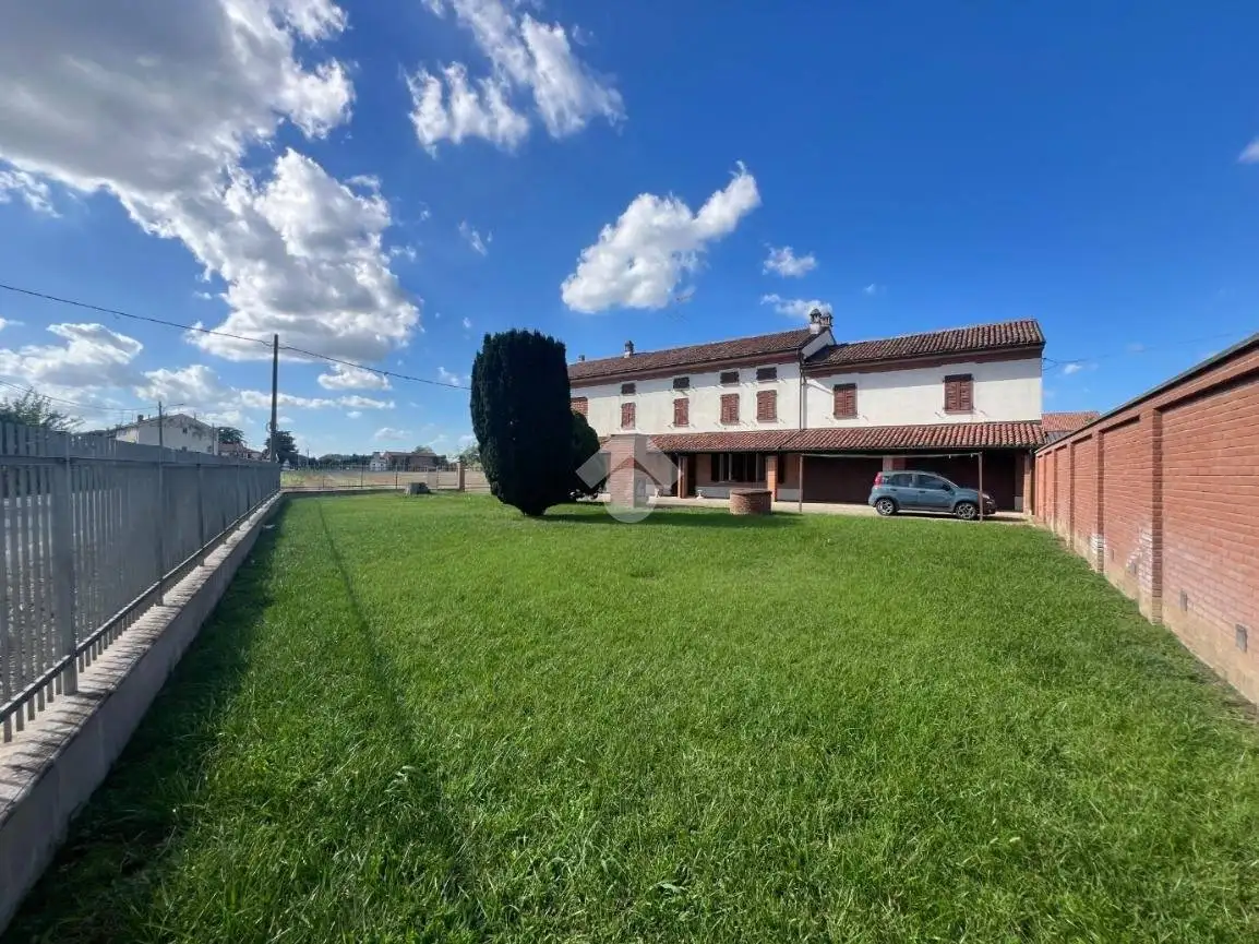 Terratetto unifamiliare via SP181 85, Casal Cermelli - foto 3