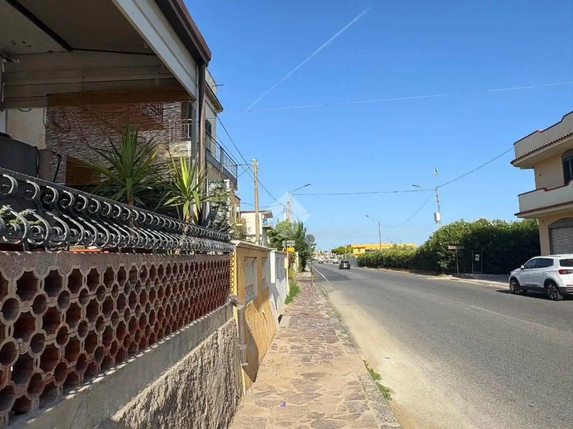 Terratetto plurifamiliare via Nazionale 120, Centro, Botricello - foto 4