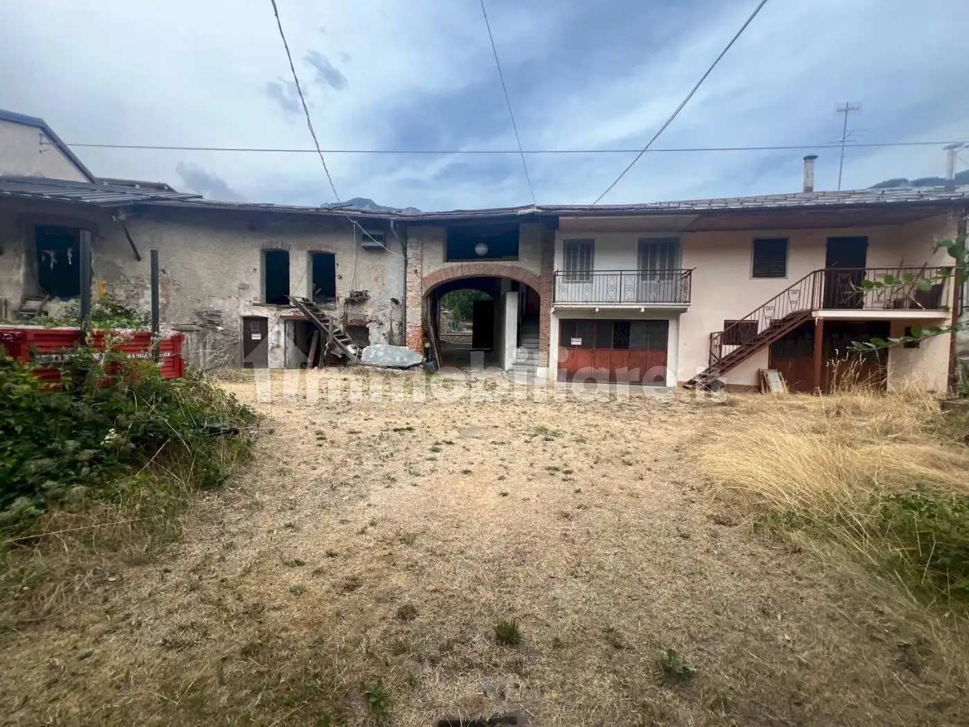 Casa indipendente in vendita a Demonte