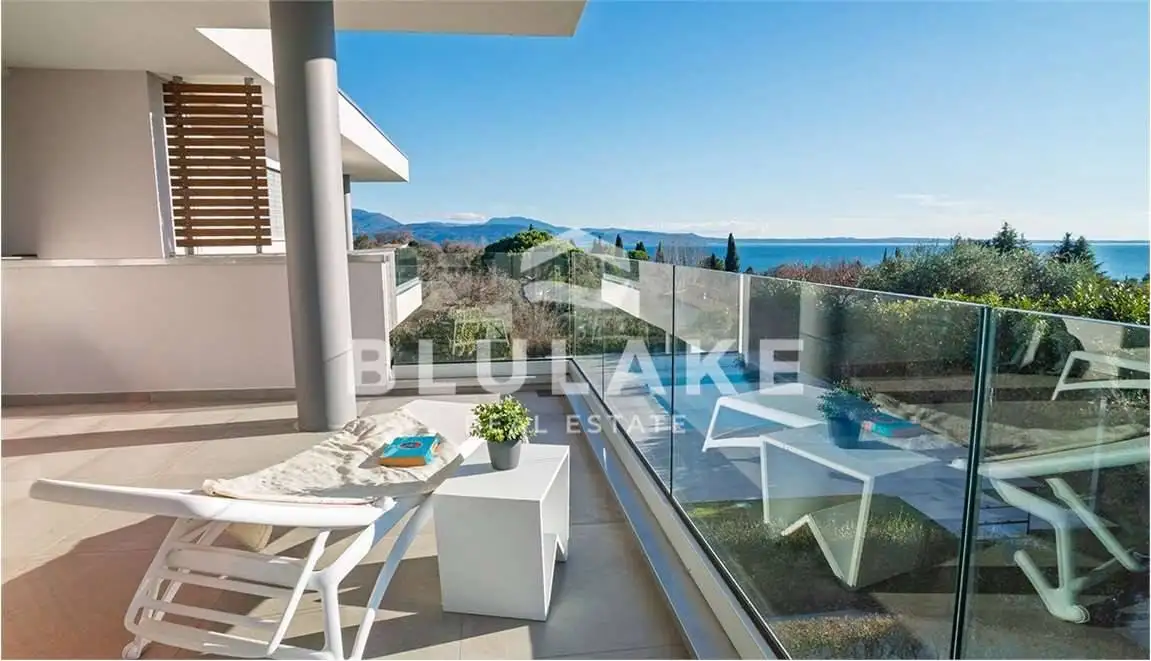 Appartamento in affitto a San Felice del Benaco