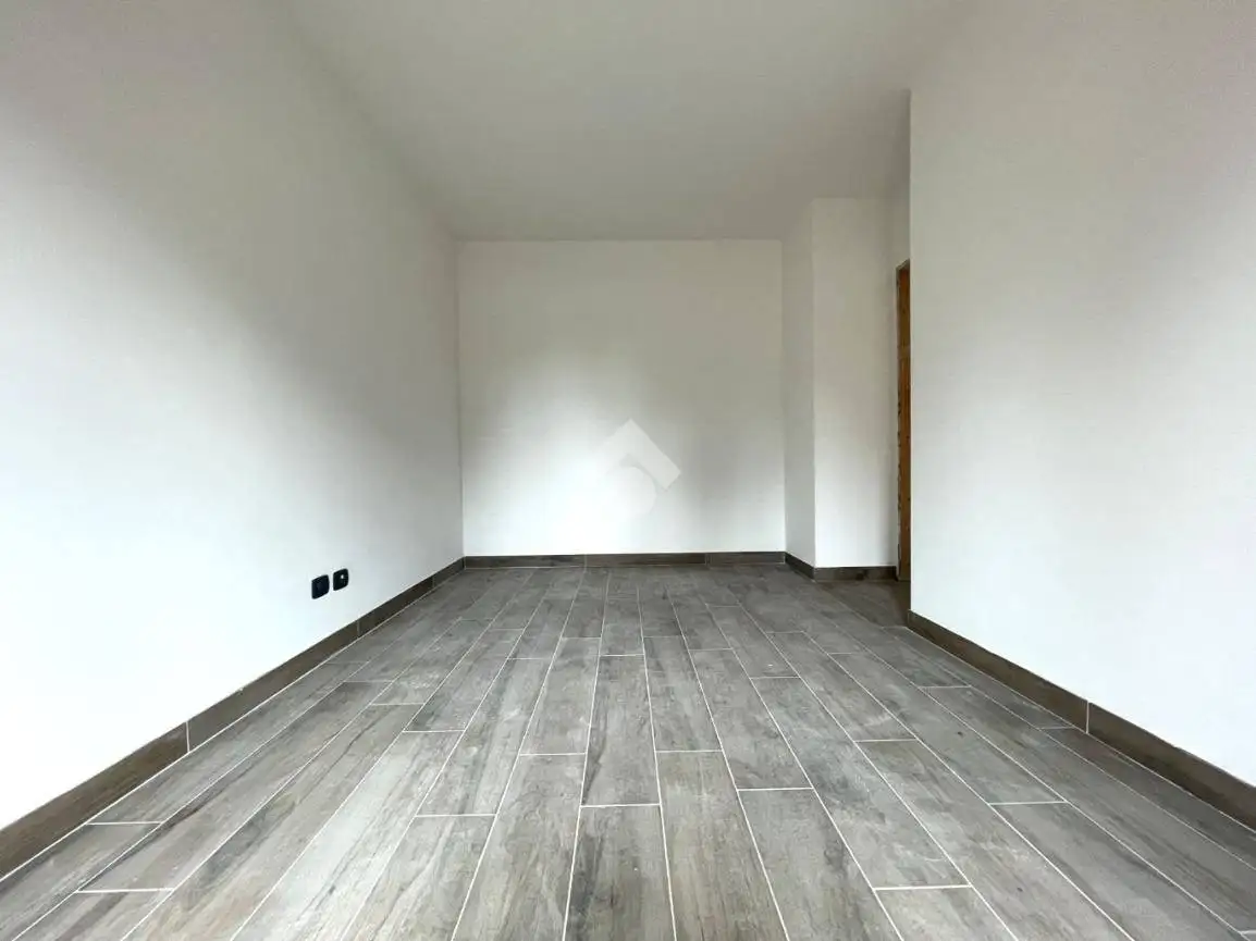 Trilocale via Don mario Bozzuffi 11, Centro, Corte de' Frati - foto 5