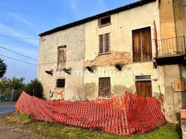 Rustico - Casale in vendita a Figino Serenza