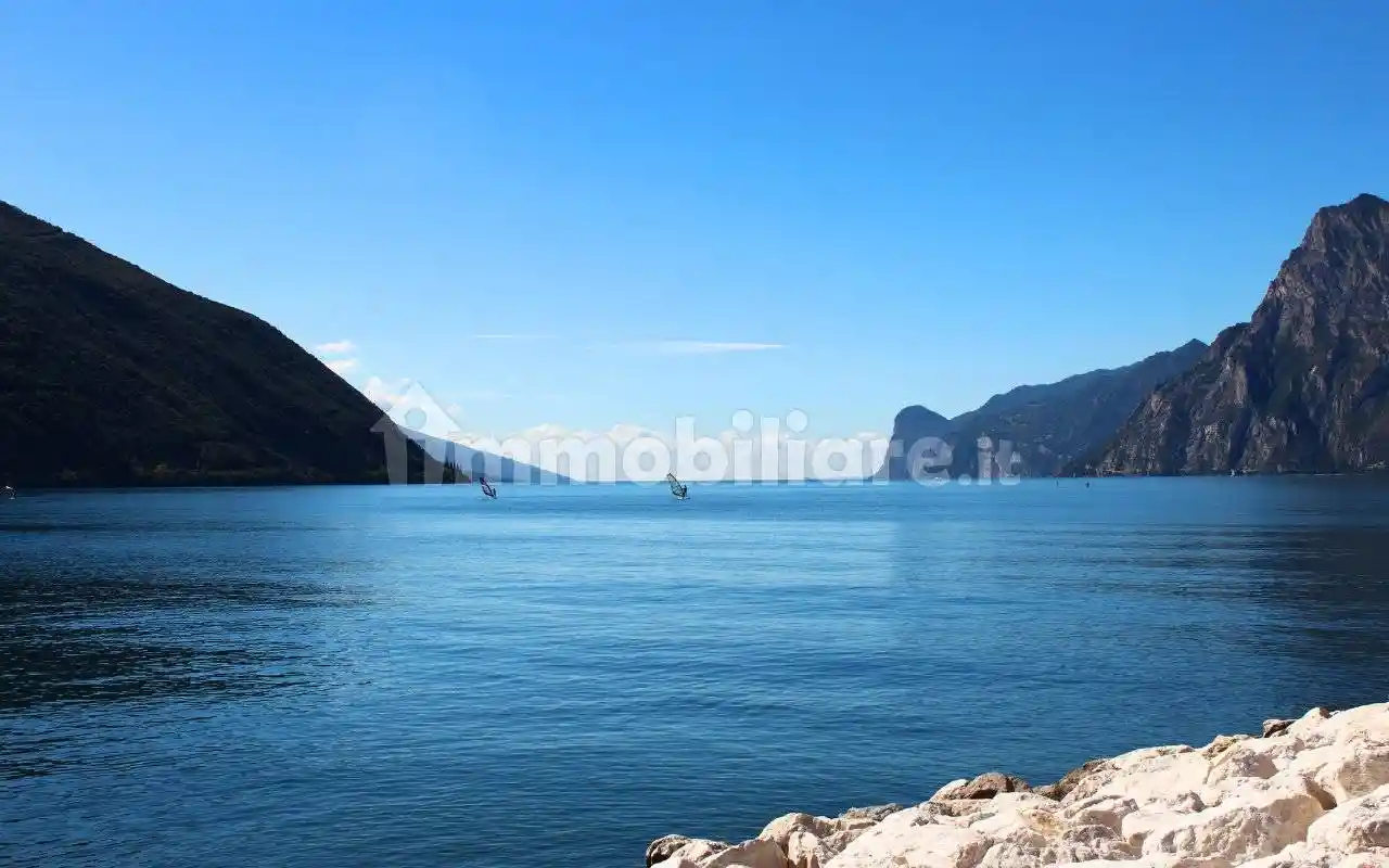 Appartamento in vendita a Desenzano del Garda